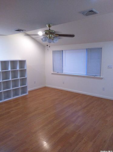114 Malecon St, East Rockaway NY  11518-2328 exterior