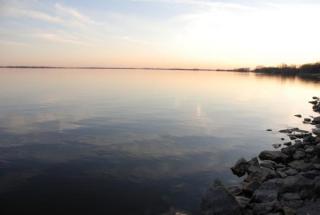 5904 Valentine Dr, Winneconne, WI 54986-8661