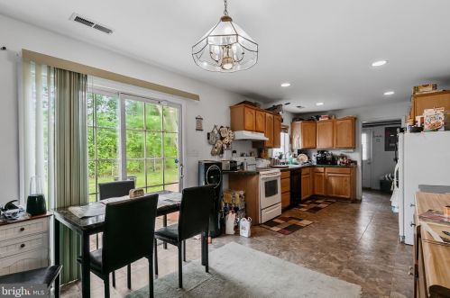 15 Harper Ln, Willingboro NJ  08046-1711 exterior