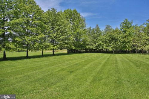 1845 Ferguson Ln, Blue Bell PA  19422-1308 exterior