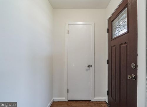 300 Highland Ter, Holmes PA  19043-1310 exterior