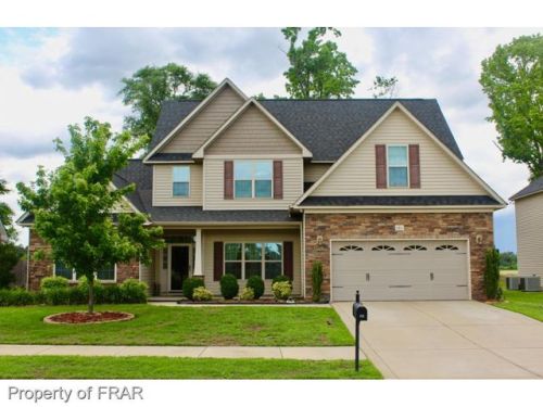 181 Walton Heath Dr, Raeford, NC 28376-5905