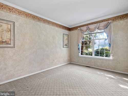 22 Nicole Ct, New Castle DE  19720-3760 exterior