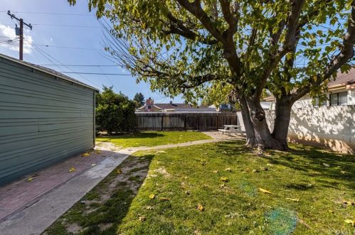 362 Shaffer St, Orange CA 92866-1113 exterior