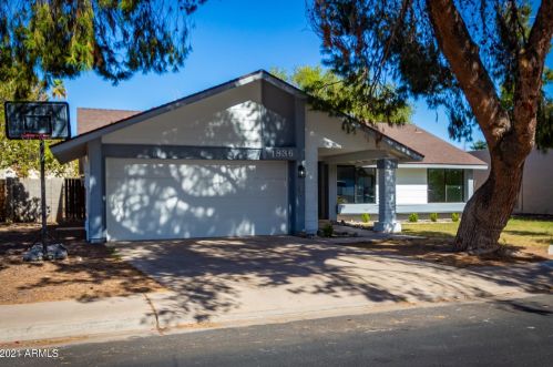 1836 Ash, Mesa, AZ 85202-5863