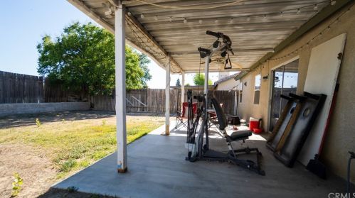 10717 Anacostia Way, Bakersfield CA 93311-3203 exterior