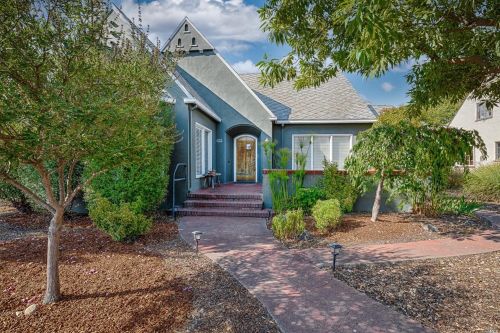 401 Denton Way, Santa Rosa, CA 95401-4810