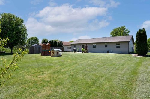 1139 Morgan Taylor Ct, Menasha, WI 54952-8932