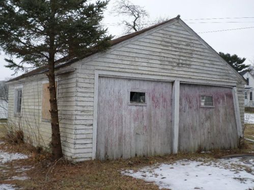 328 Butts Ave, Tomah, WI 54660-1479