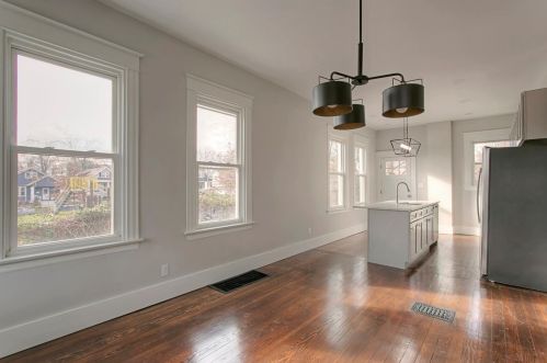 4307 Beech St, Cincinnati OH 45212-4233 exterior