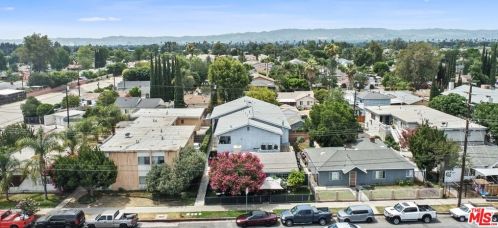 16744 Saticoy St, Van Nuys CA 91406-2129 exterior