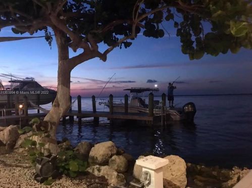 26 North Dr, Key Largo FL  33037-2917 exterior