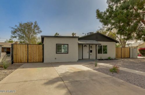 649 1st St, Mesa, AZ 85201-6436