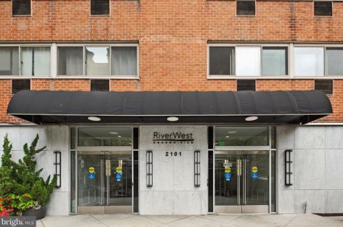 2101 Chestnut St, Philadelphia PA 19103-3197 exterior