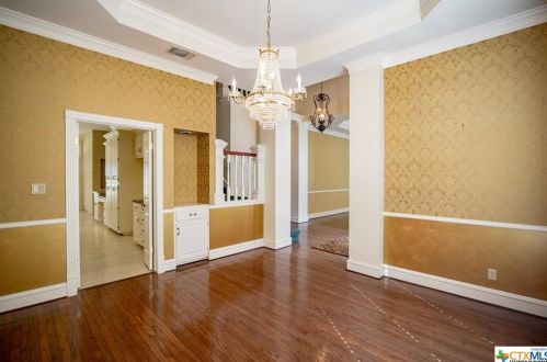 410 Charleston Dr, Victoria TX 77904-3830 exterior