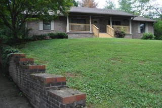 1729 Tonalea Rd, Knoxville, TN 37909-1333