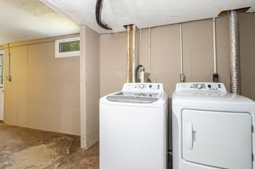 3915 Arrow Ct, Florence KY  41042-3003 exterior