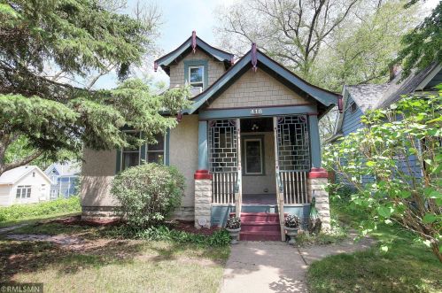 418 Earl St, Saint Paul, MN 55106-5610