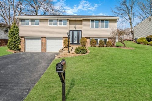 2422 Rolling Farms Rd, Glenshaw PA  15116-2564 exterior