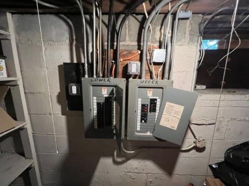 2144 49, Milwaukee WI 53208-1106 exterior