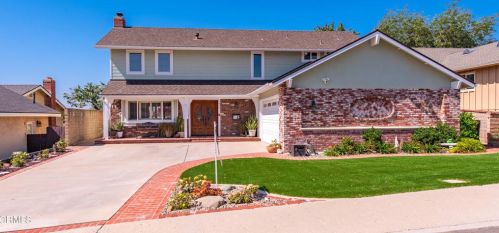 420 San Nicolas Ave, Santa Paula, CA 93060-1926
