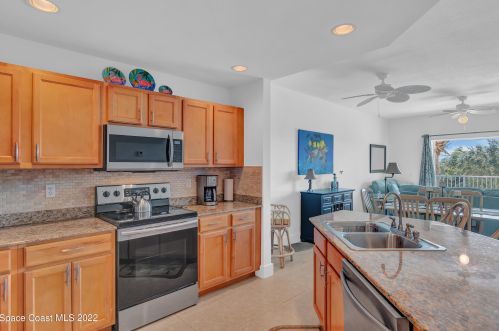 13570 Mystic Dr, Sebastian, FL 32958-1629