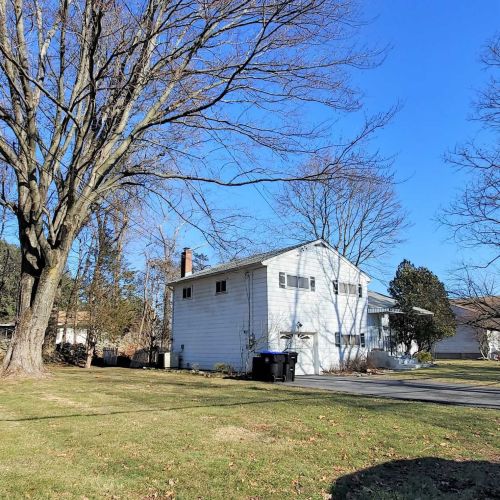 25 Miller Rd, Poughkeepsie, NY 12603-4611