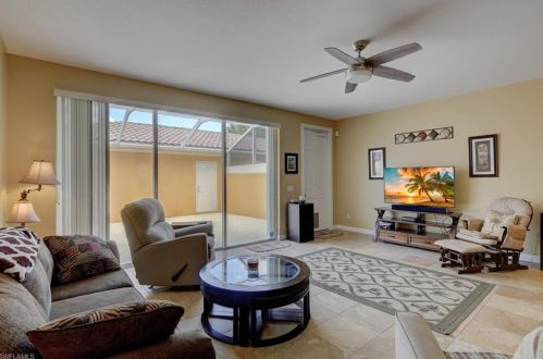 8089 Chianti Ln, Naples, FL 34114-2611