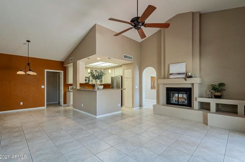 10175 Wood Dr, Scottsdale AZ  85260-9079 exterior