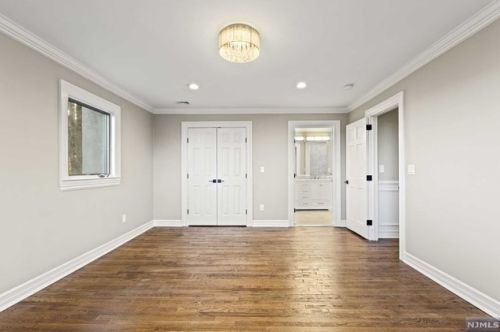 37 Tara Ln, Montville Township NJ  07045-9699 exterior