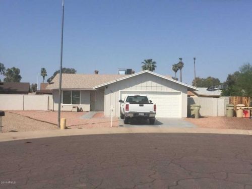 4871 Townley Ave, Glendale, AZ 85302-5123