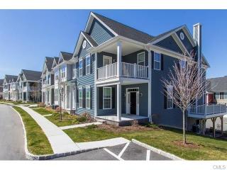 41 Warrington Round, Danbury, CT 06810-5170