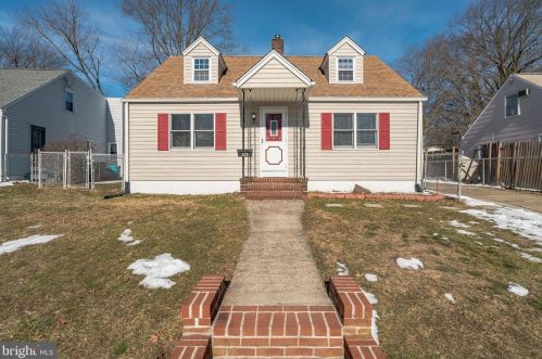 678 Hillcrest Ave, Yardley, PA 19067-2274