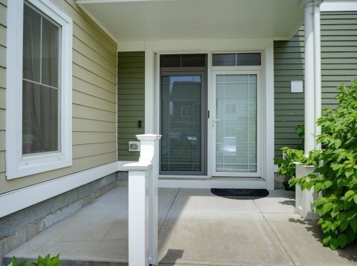 10 Main St, Boston, MA