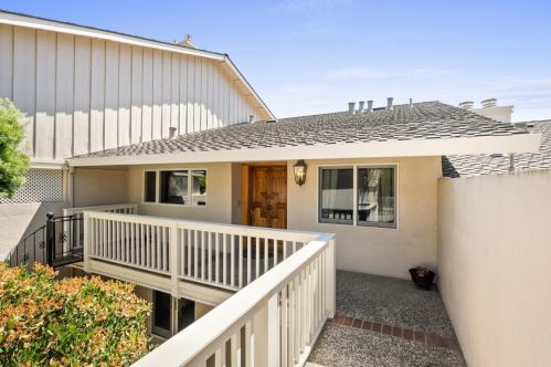 14658 Fieldstone Dr, Saratoga CA  95070-5733 exterior