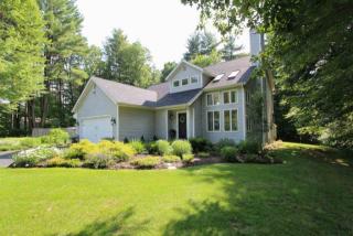 39 Palmer Ter, Fortsville, NY 12831-1767