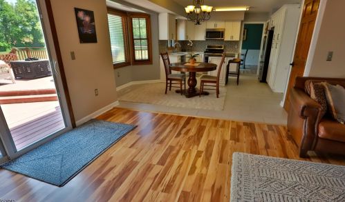 7 Pinewood Ln, Washington NJ  07882-4012 exterior