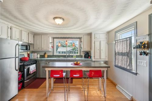 55 Atlantic Ave, Providence RI 02904-3249 exterior