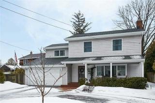 192 Cherry St, Woodsburgh, NY 11598-1427