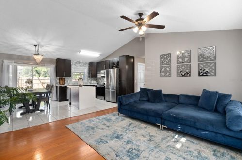 5301 Montford Pl, Apopka, FL 32712-6207