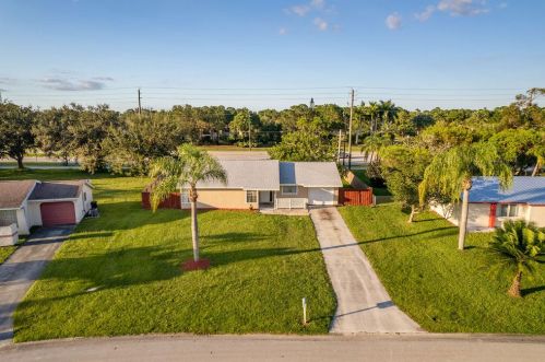 1406 Marisol Ln, Fort Pierce, FL 34952-7606