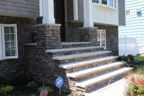 1348 Monroe Ave, West Islip NY  11795-1913 exterior