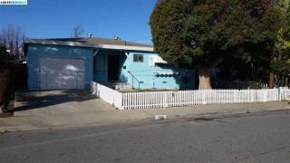 206 Edward Ave, West Pittsburg CA  94565-4106 exterior