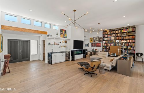 9432 81st St, Scottsdale AZ  85258-1714 exterior