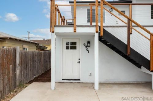 6965 Saranac St, San Diego, CA 92115-1747