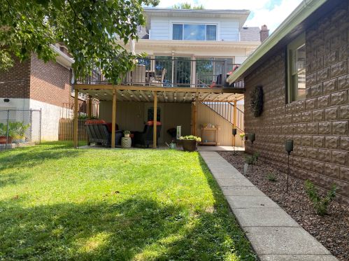 8 Levassor Ave, Covington KY 41014-1731 exterior