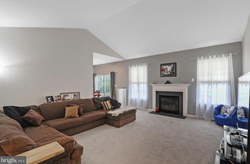 240 Wycombe Dr, Dover DE  19904-3857 exterior