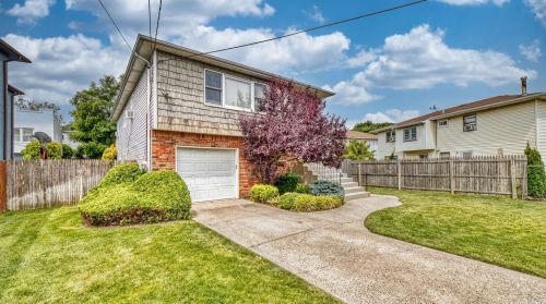 169 Wahl Ave, Far Rockaway, NY 11096-0013