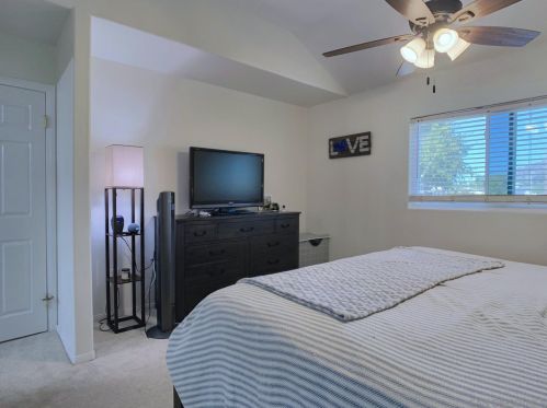 1644 Stone Edge Cir, El Cajon CA  92021-2974 exterior