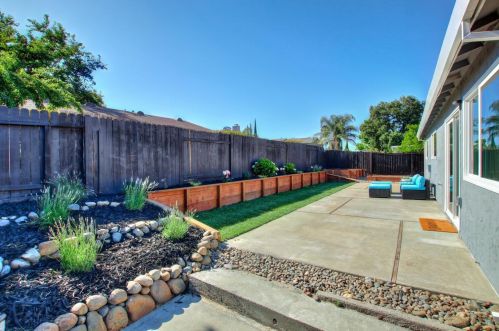 7221 Windjammer Way, Citrus Heights CA  95621-3440 exterior